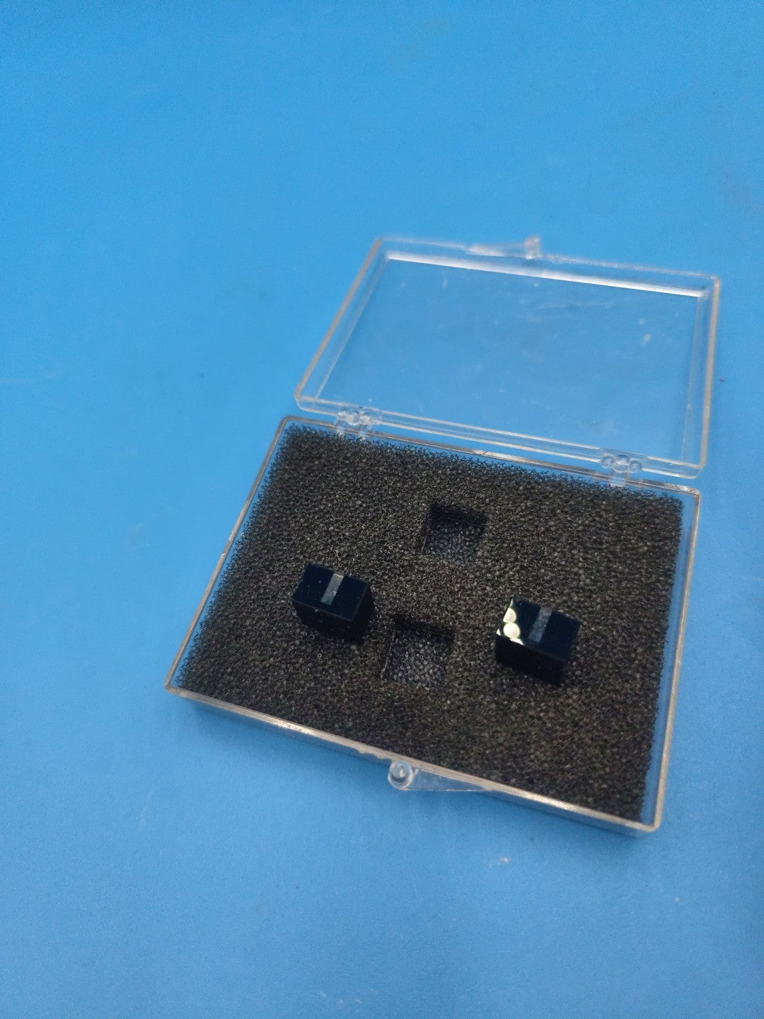 Small Volume Cuvette Pair Of 2 In Box .