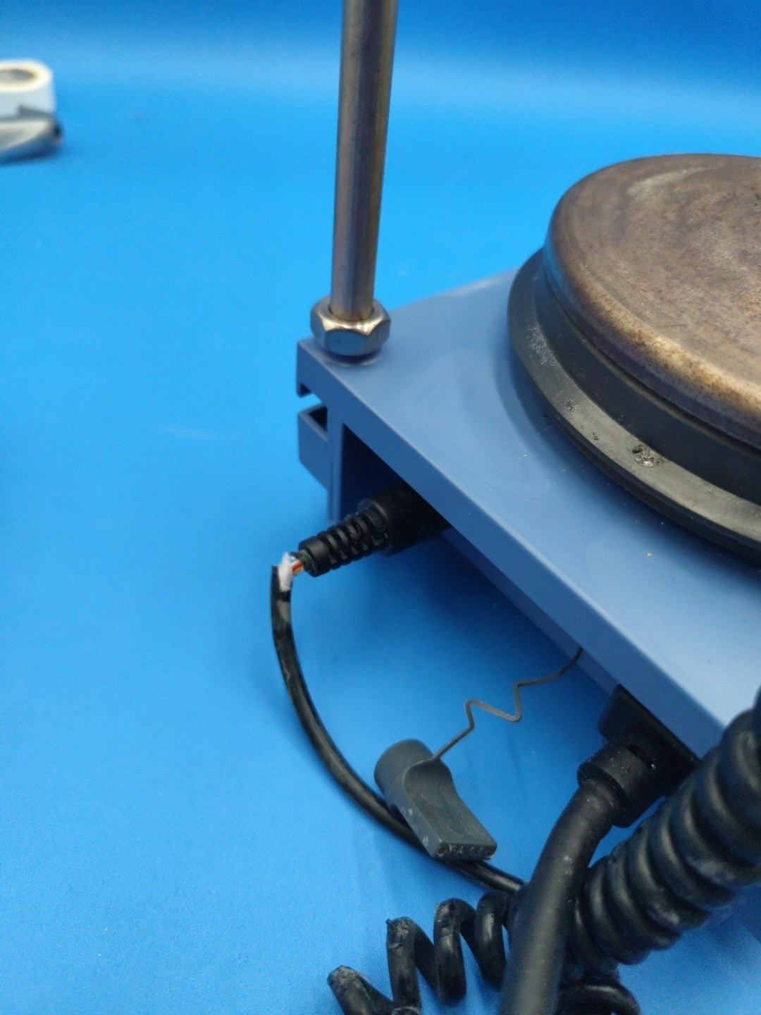 ika RET basic heating Magnetic stirrer with sensor With Safety Control w. Stand
