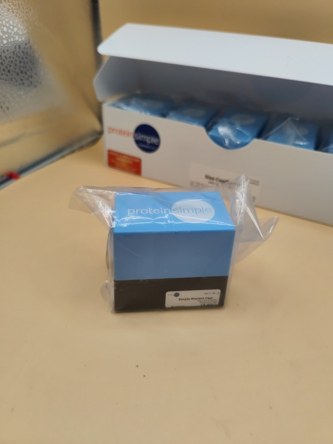 proteinsimple western caps capillaries New Box Of 96 Capillaries