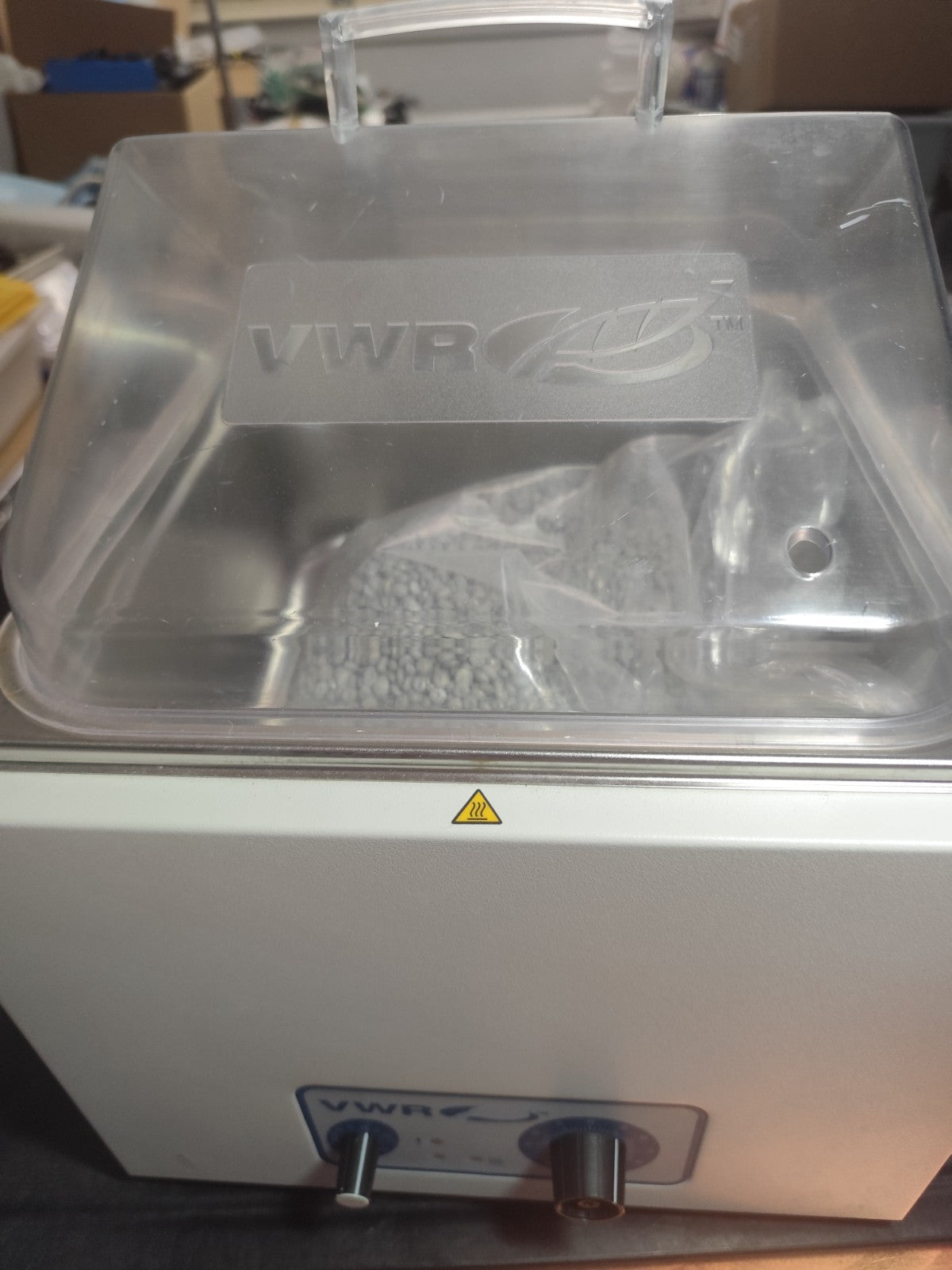 VWR 12 L Waterbath Water Bath With Metal Beads Bead Bath  89032-202 Warranty 