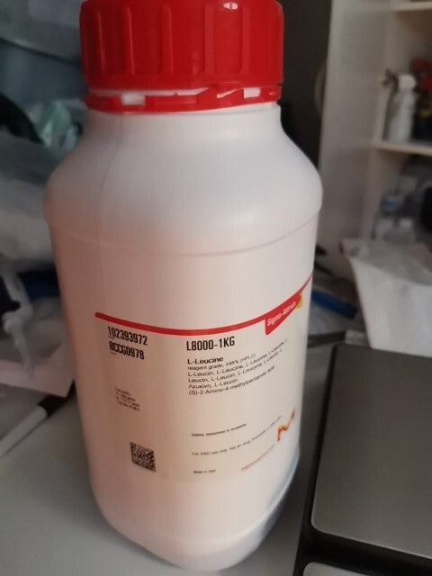 L8000cSigma-Aldrich L-Leucine Open Bottle