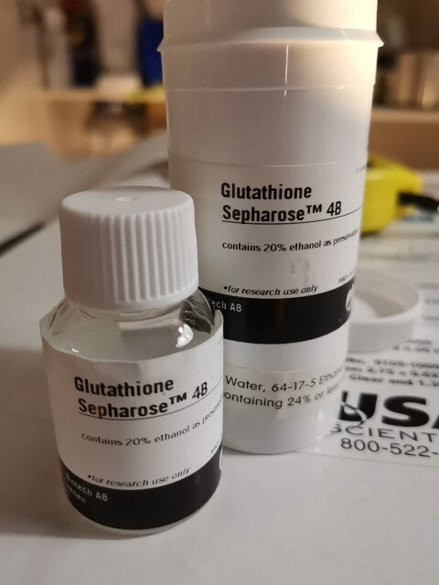 Glutathione Sepharose 4b Resin 10 ml  Expired.
