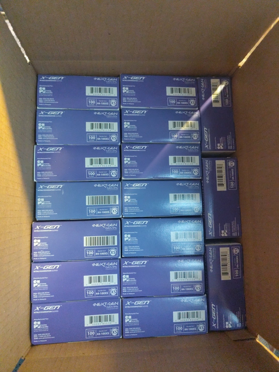 X-Gen XS gloves 44-100XS Case Of 17 Boxes 1700 Gloves