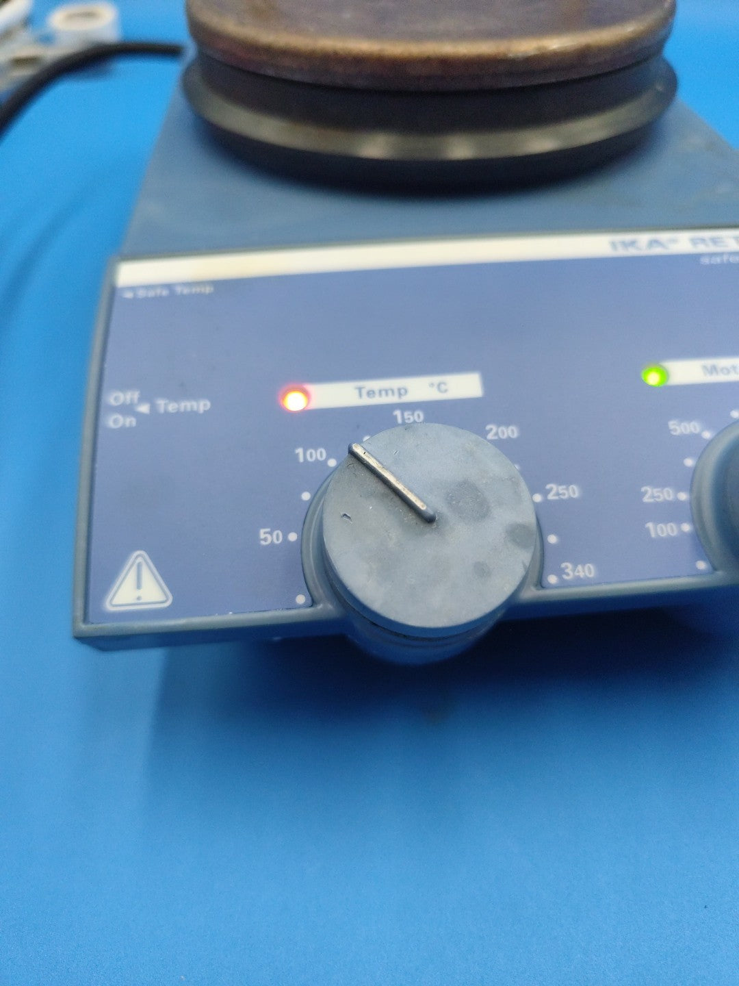 ika RET basic heating Magnetic stirrer with sensor With Safety Control w. Stand