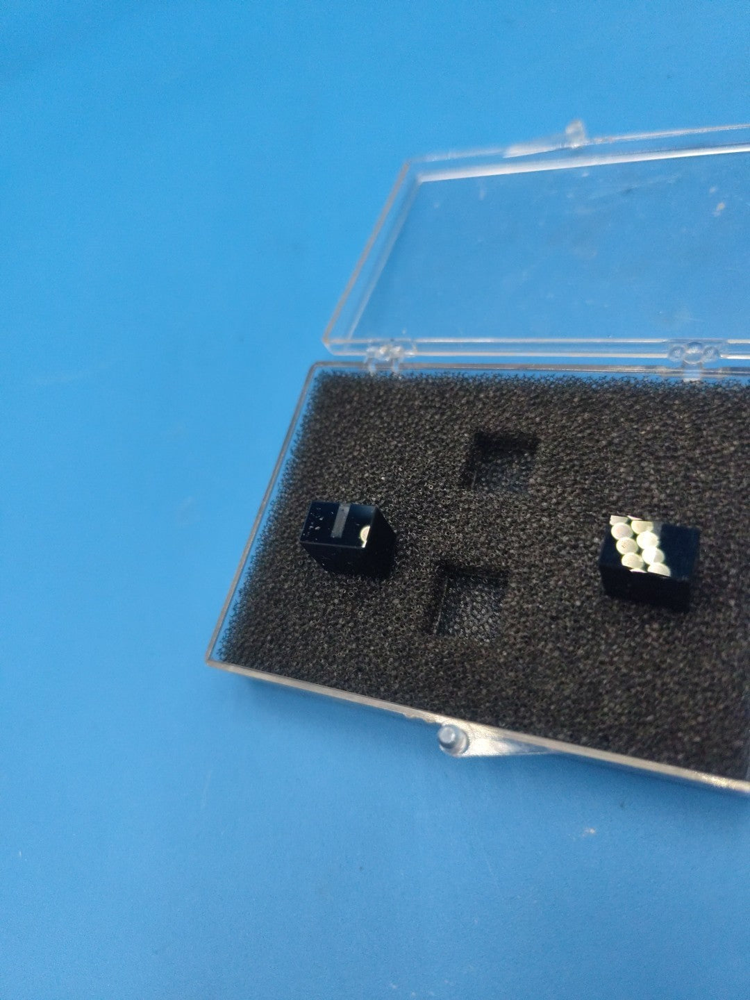 Small Volume Cuvette Pair Of 2 In Box .