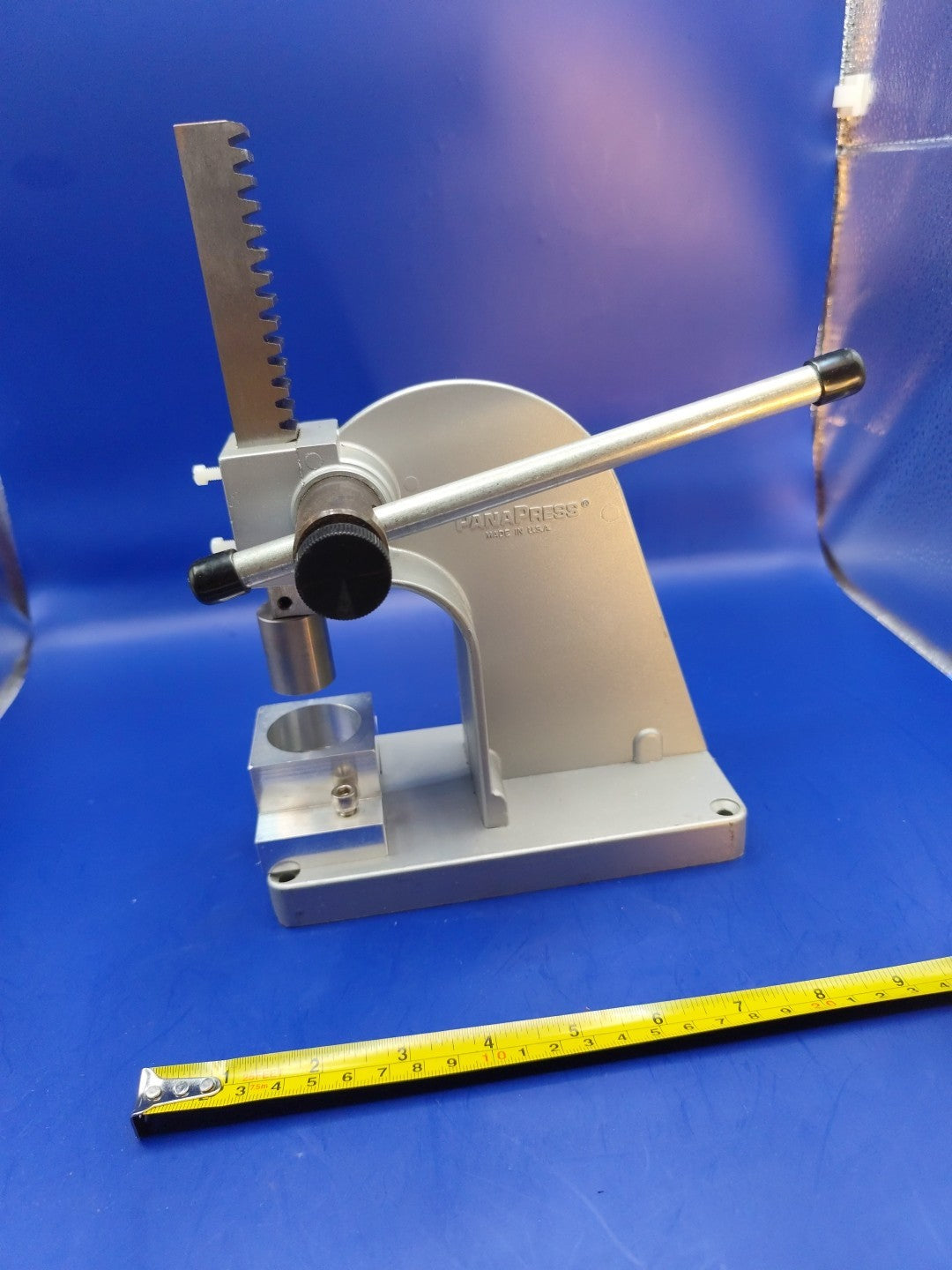 HanaPress Vise