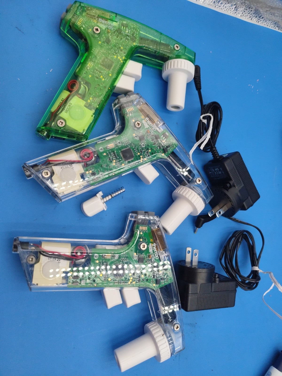 Thermo S1 Pipet Filler For Parts Lot Of 3 Pipet And 2 Chargers