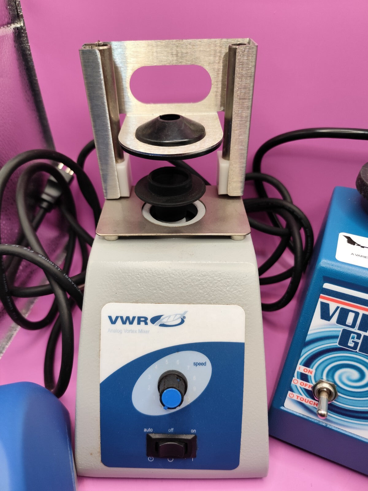 SALE Vortex Mixer Genie 2 VWR Fisher Benchmark  TESTED WORKING  DEAL