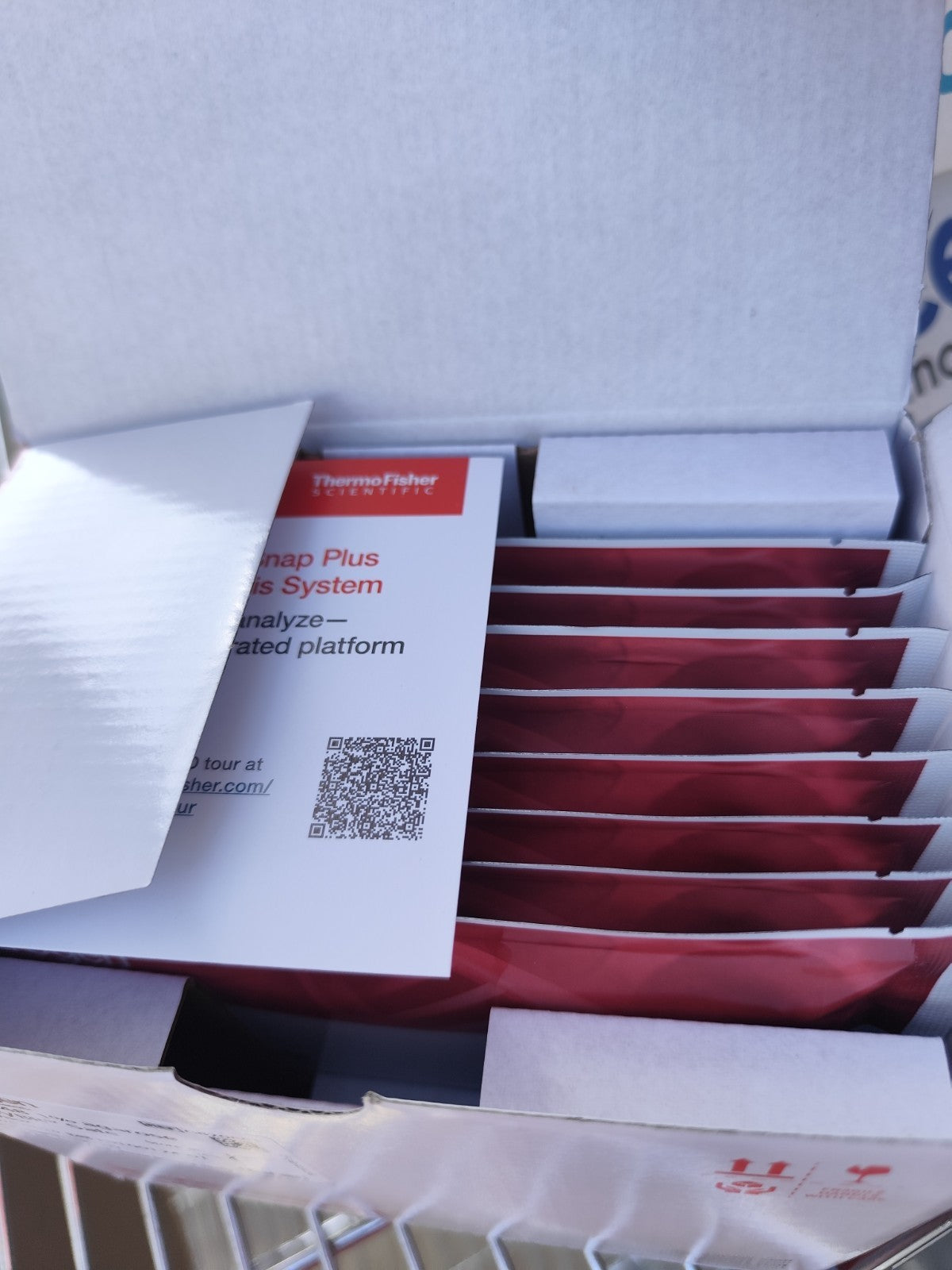 Thermo Fisher Scientific E-Gel 48 1% agarose with SYBR Safe Qty: 8/box