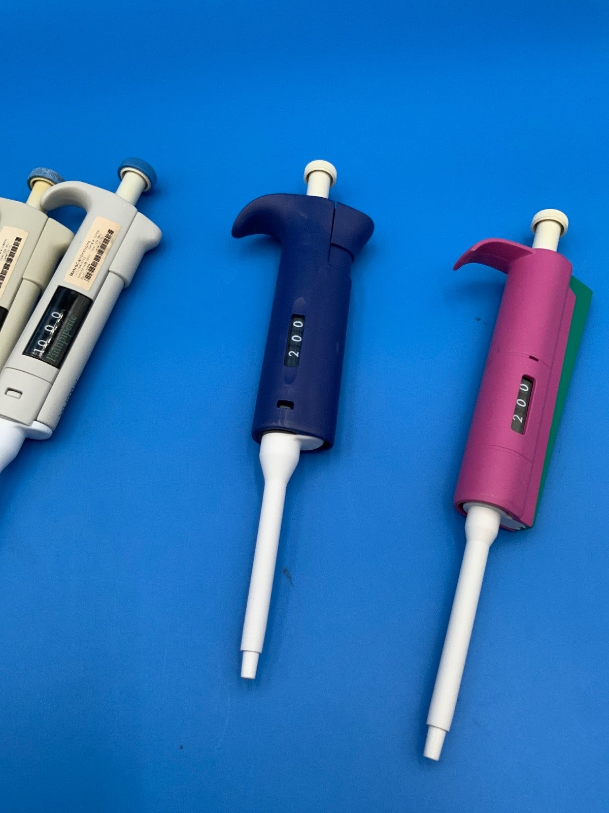 Thermo Finnpipette Adjustable Single channel pipette 40 200 1000