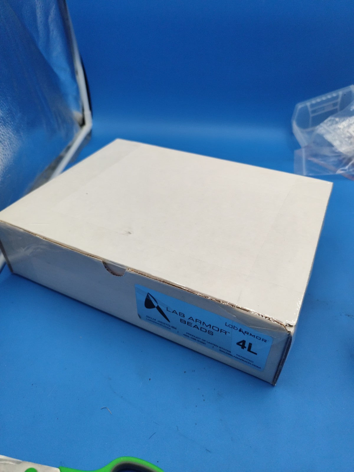 LAB ARMOR BEADS 42370-004  4L New Sealed Case