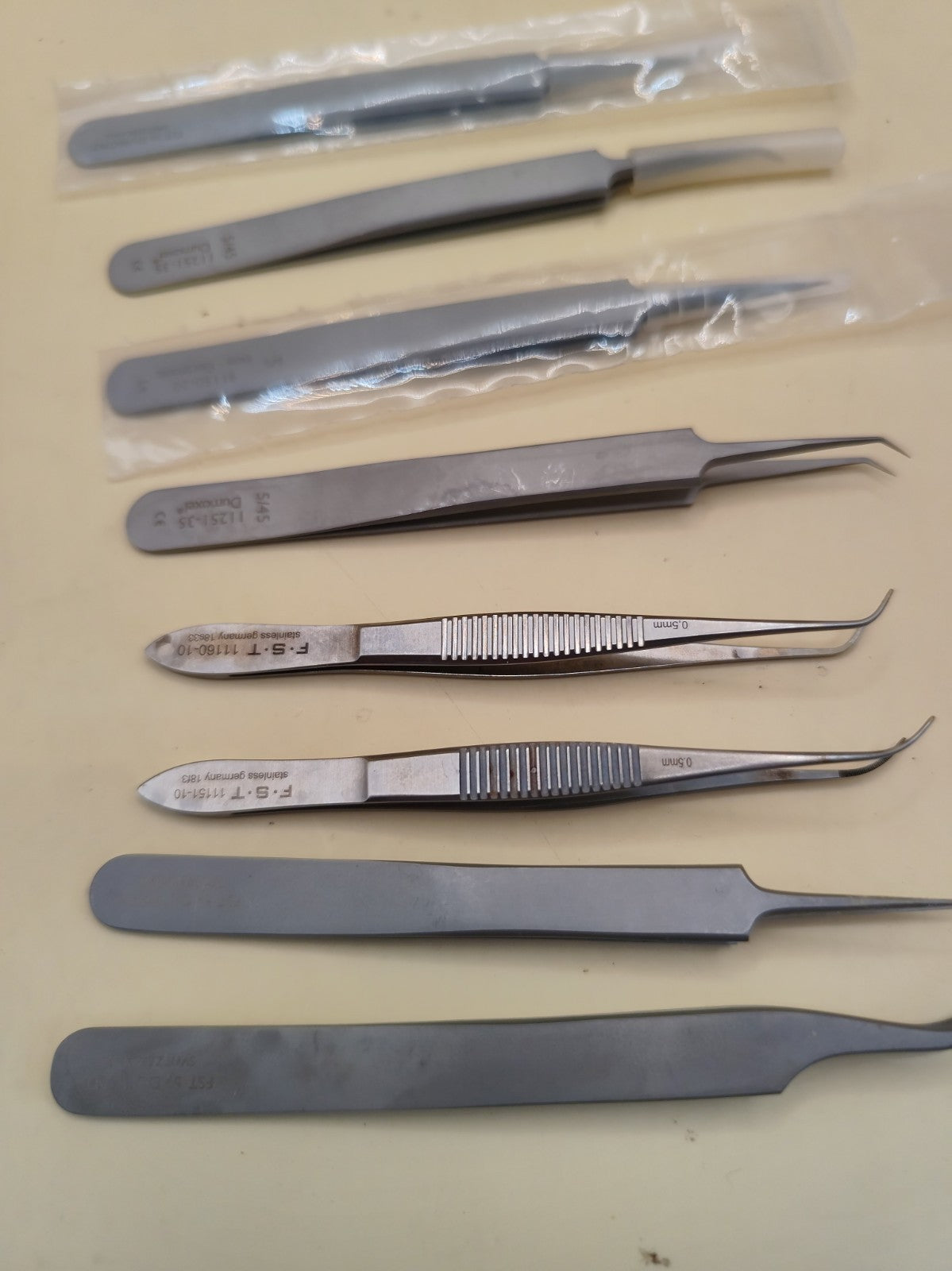Set Of 11 Forceps FST Dumoxel Roboz Etc