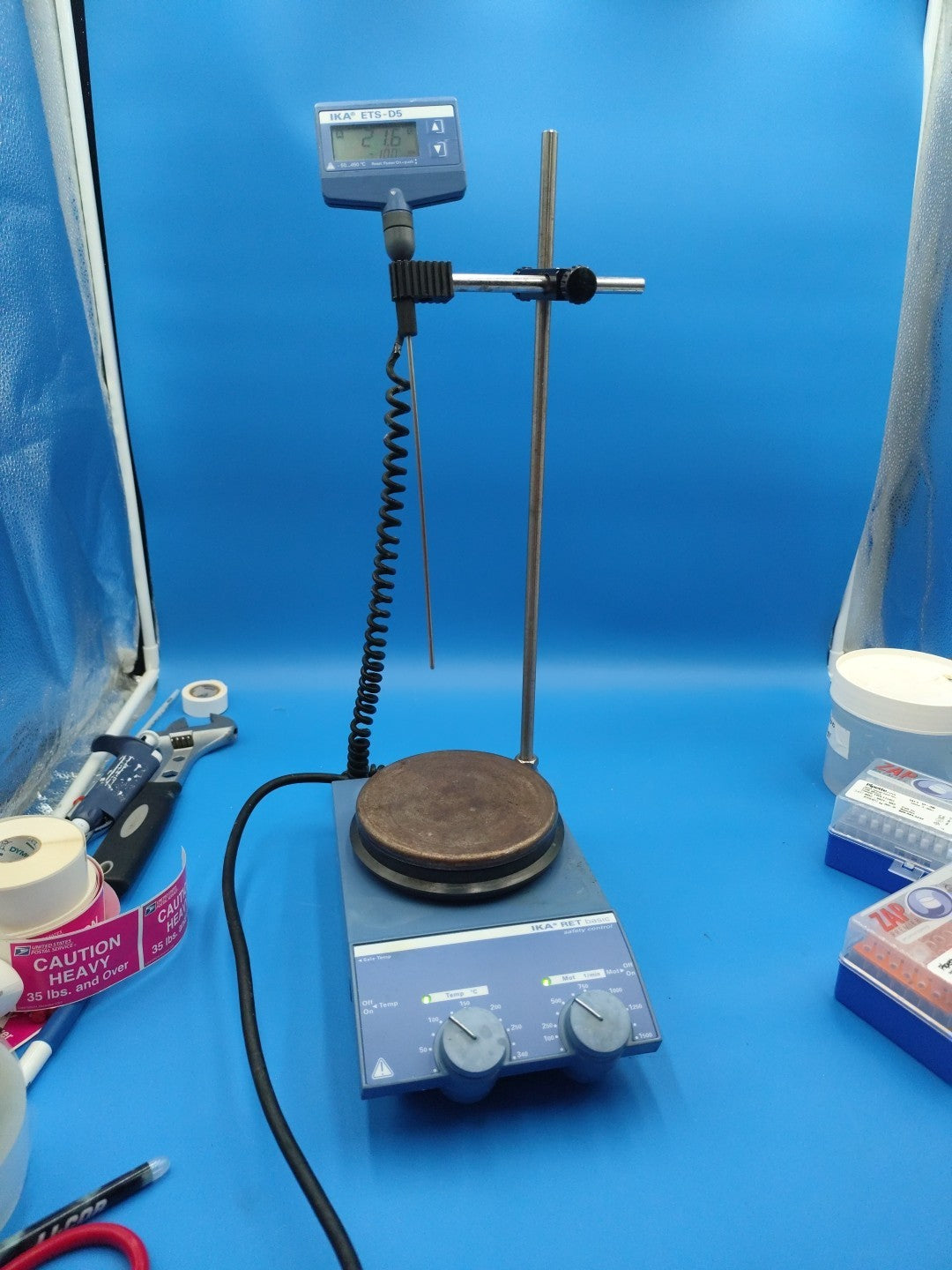 ika RET basic heating Magnetic stirrer with sensor With Safety Control w. Stand
