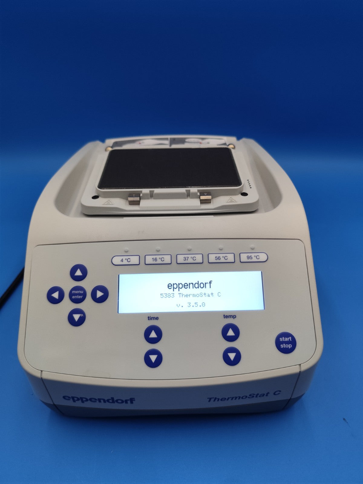 Eppendorf 5383 Thermostat C Heating And Cooling Device