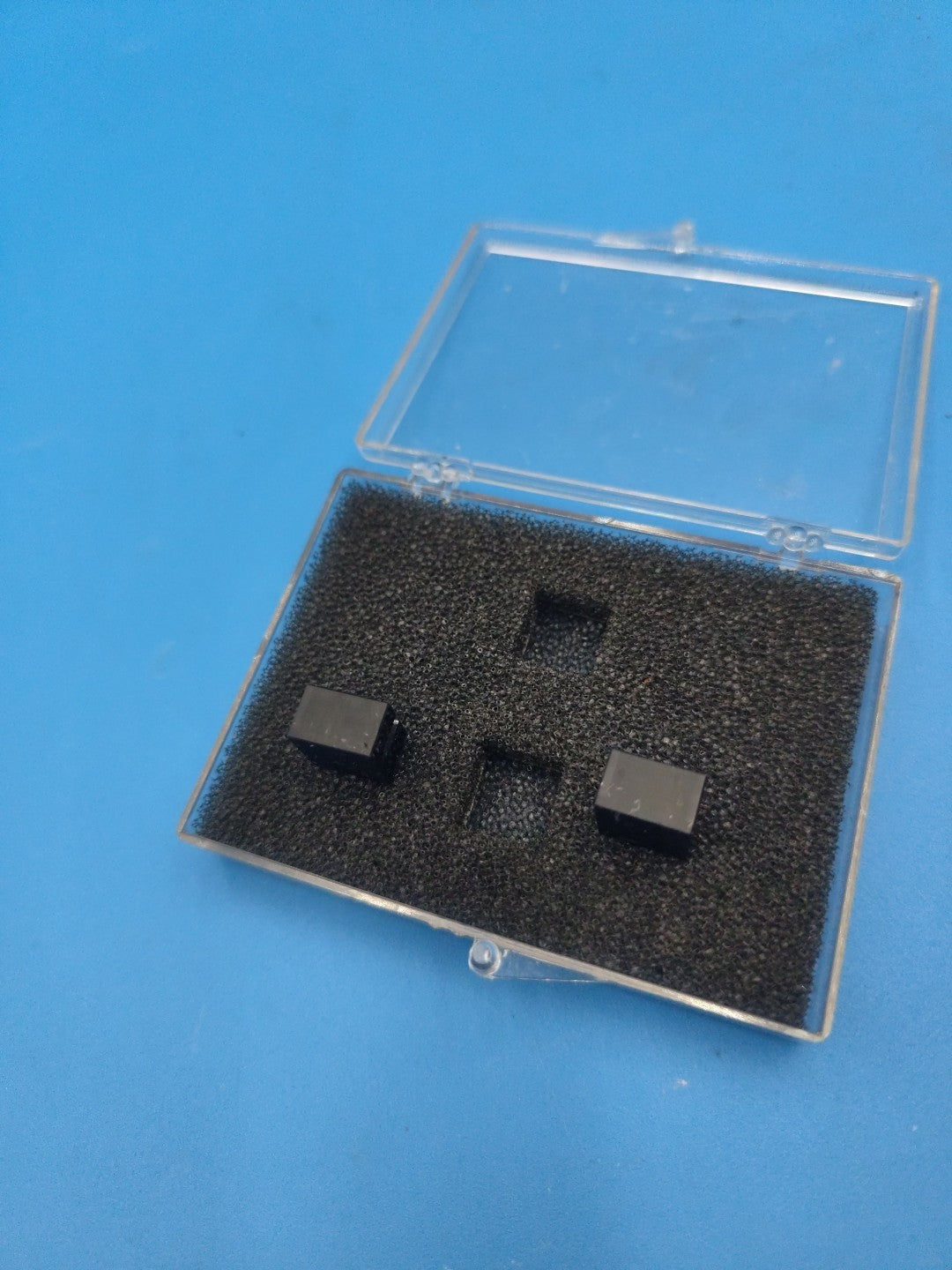 Small Volume Cuvette Pair Of 2 In Box .