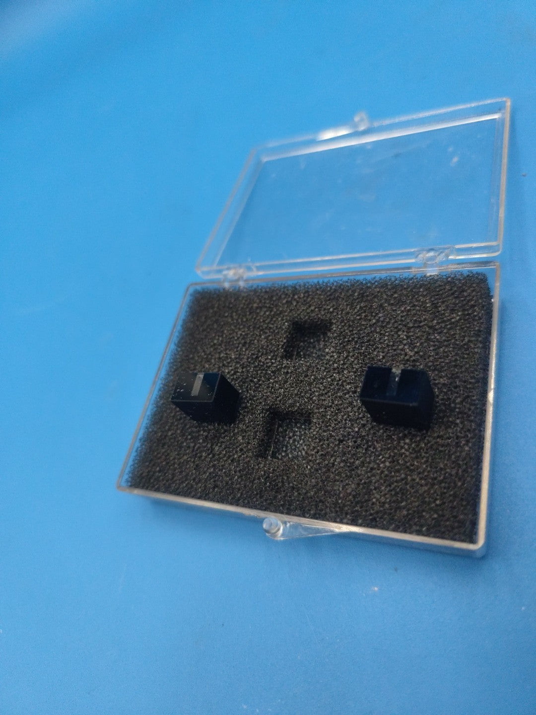 Small Volume Cuvette Pair Of 2 In Box .