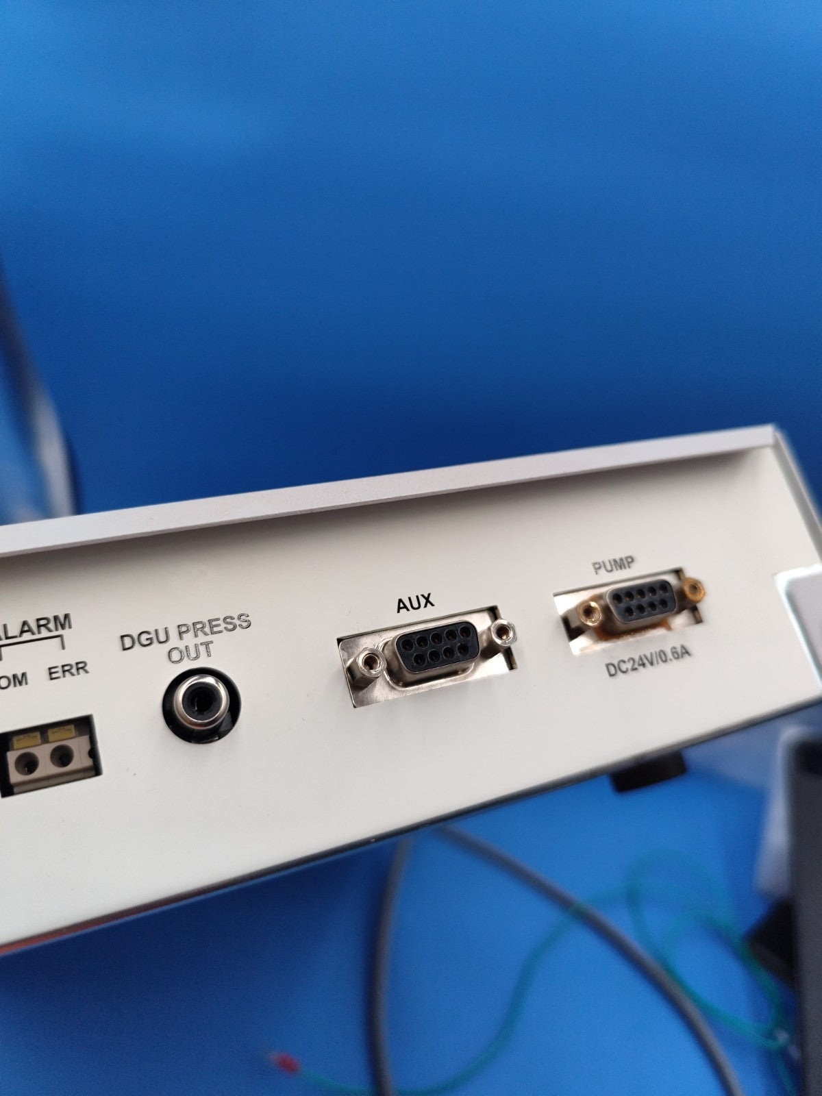 Shimadzu DGU-20A5R DegassingUnit With Cables