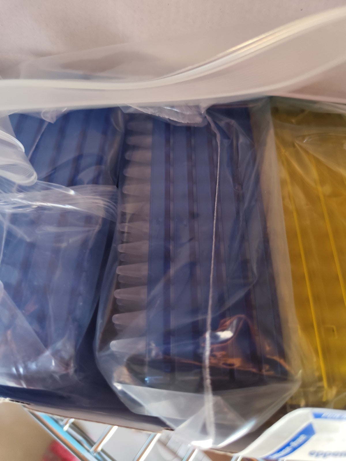 twin.tec PCR Plate 96, semi-skirted, blue And Yellow