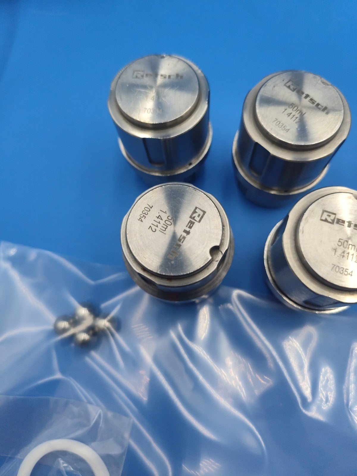 Retsch 50ml 70354 grinding jar 1.4112 With Seal And Grinding Balls