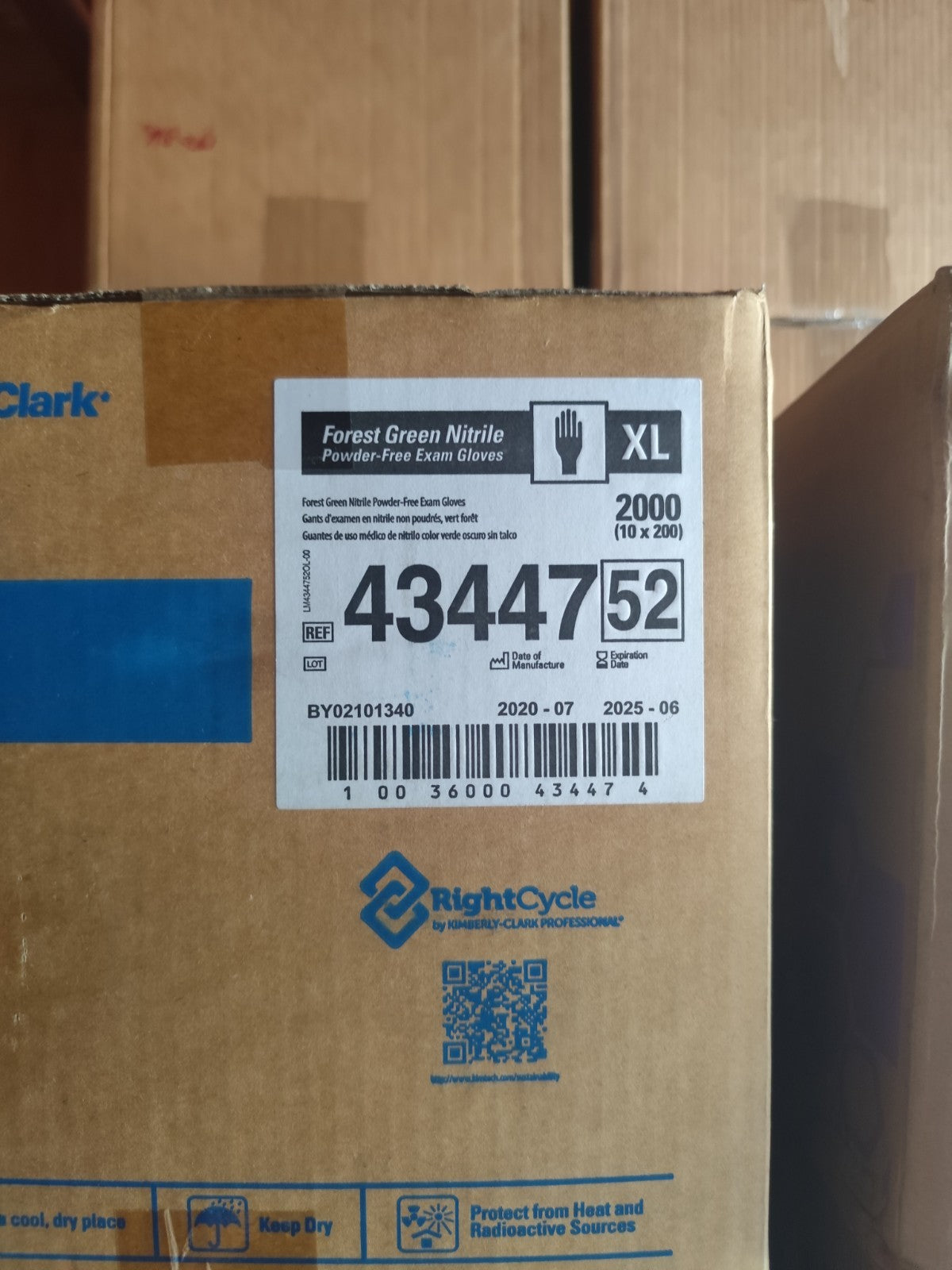 Kimberly-Clark XL Nitrile  Powder-Free Exam Gloves Case 2000 Expi2025