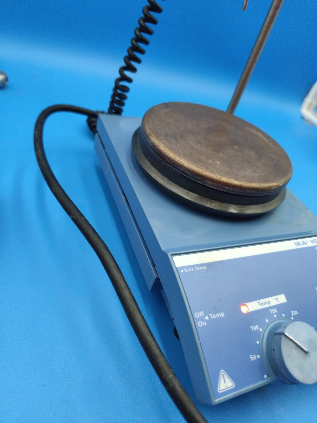 ika RET basic heating Magnetic stirrer with sensor With Safety Control w. Stand