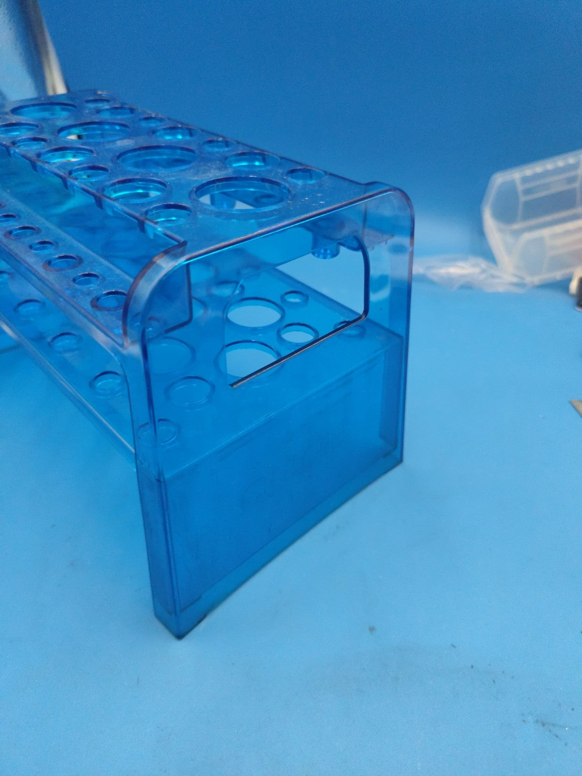 QIArack manufactured by QIAGEN