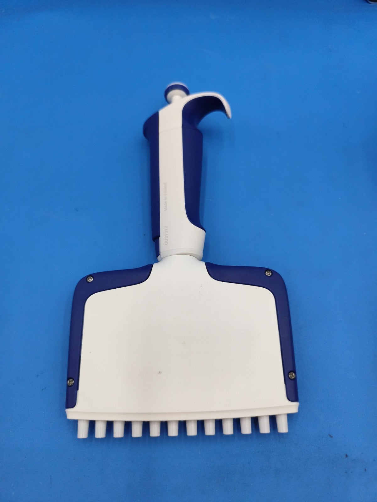 Fisherbrand Elite 12 Channel Multichannel Pipette 30-300 ul