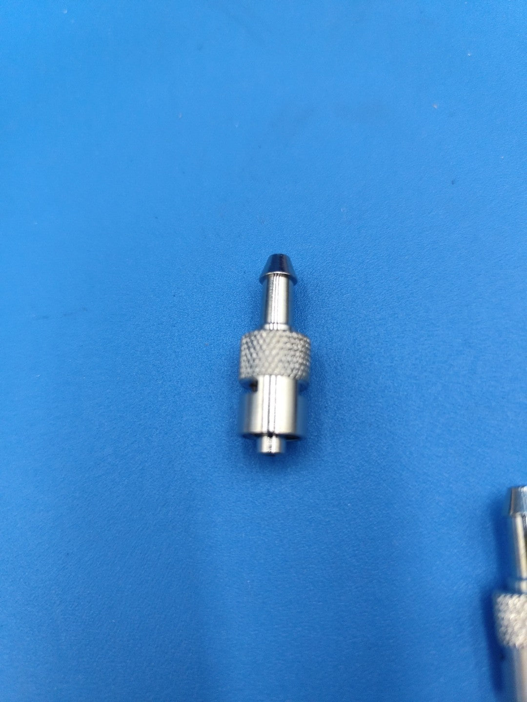 WHEATON Hose Barb / Luer Adapter for Attaching Manifold (fits 2 and 3mm) 1pcs
