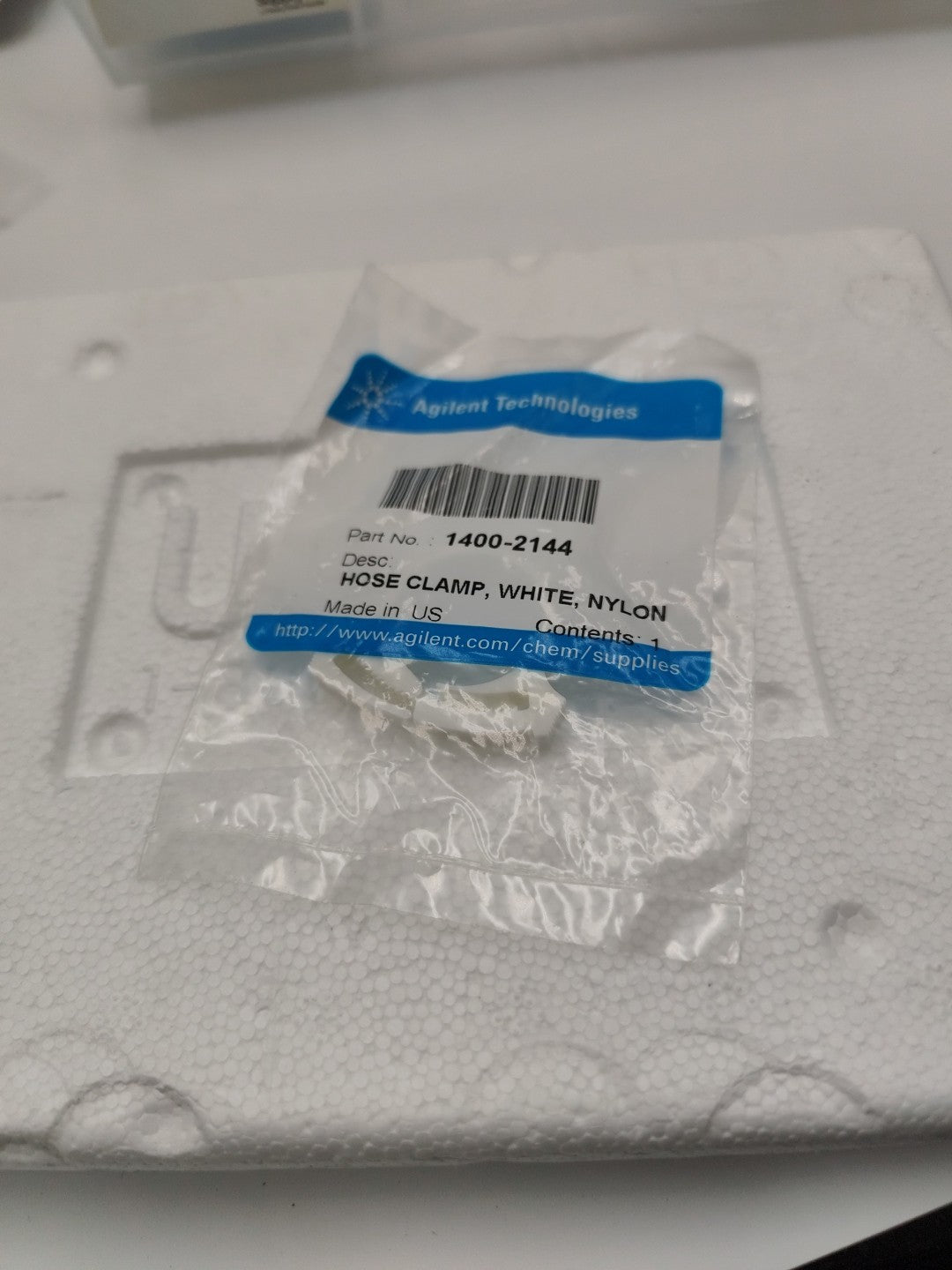 Agilent Cat No 1400-2144 Hose Clamp White Nylon