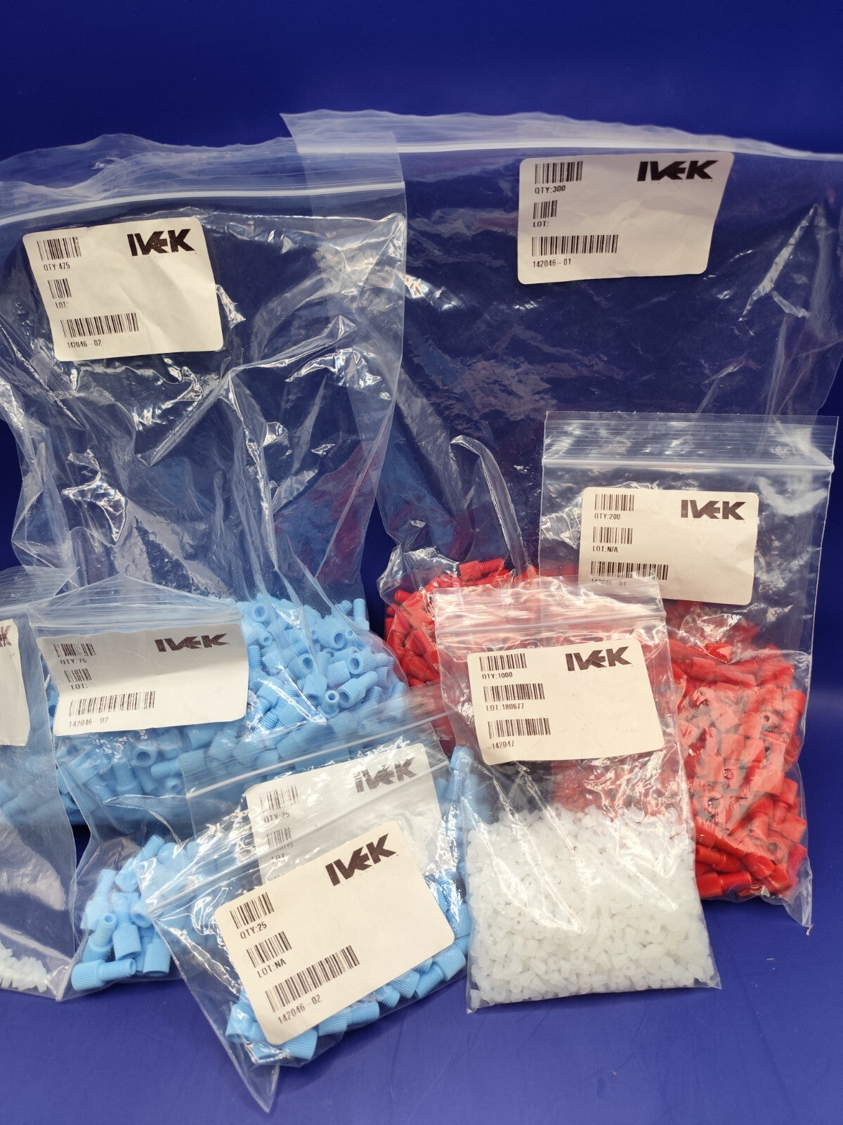 Ivek Plastic Ferrule 1/16" 142047 clear, Nut Fittings 142046 red/blue Flangeless