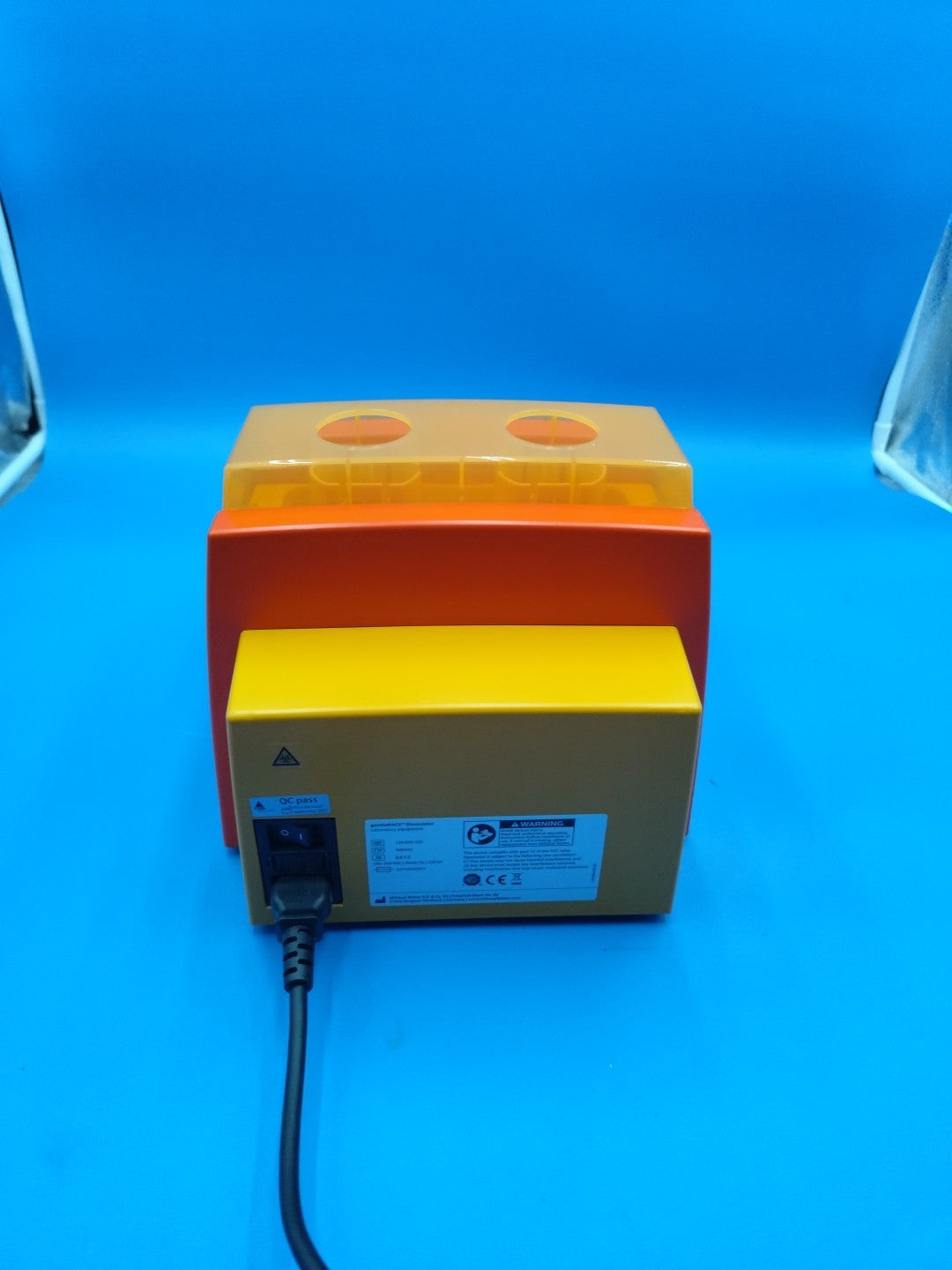 Miltenyi Biotec gentleMACS Dissociator 130-093-235