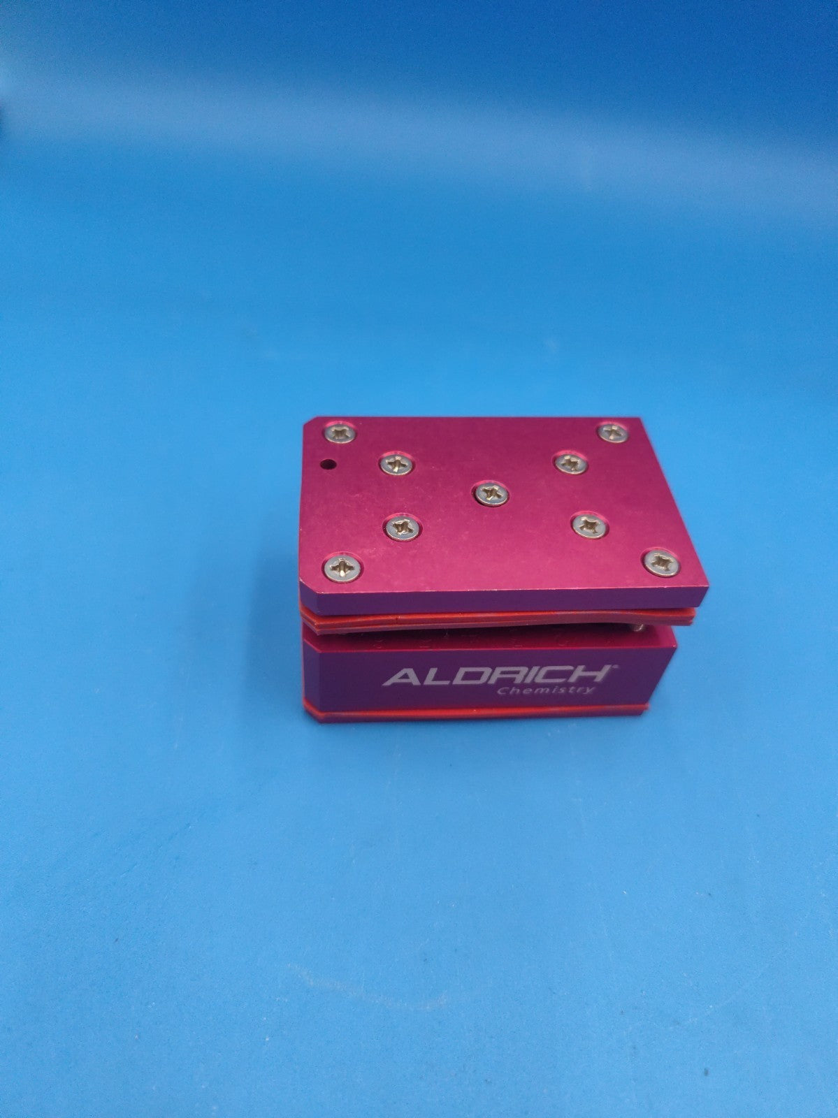 Aldrich Chemistry parallel synthesis reaction block