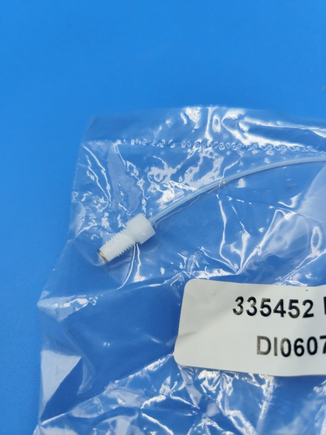 335452 rev b DI060701 Tubing And Connector