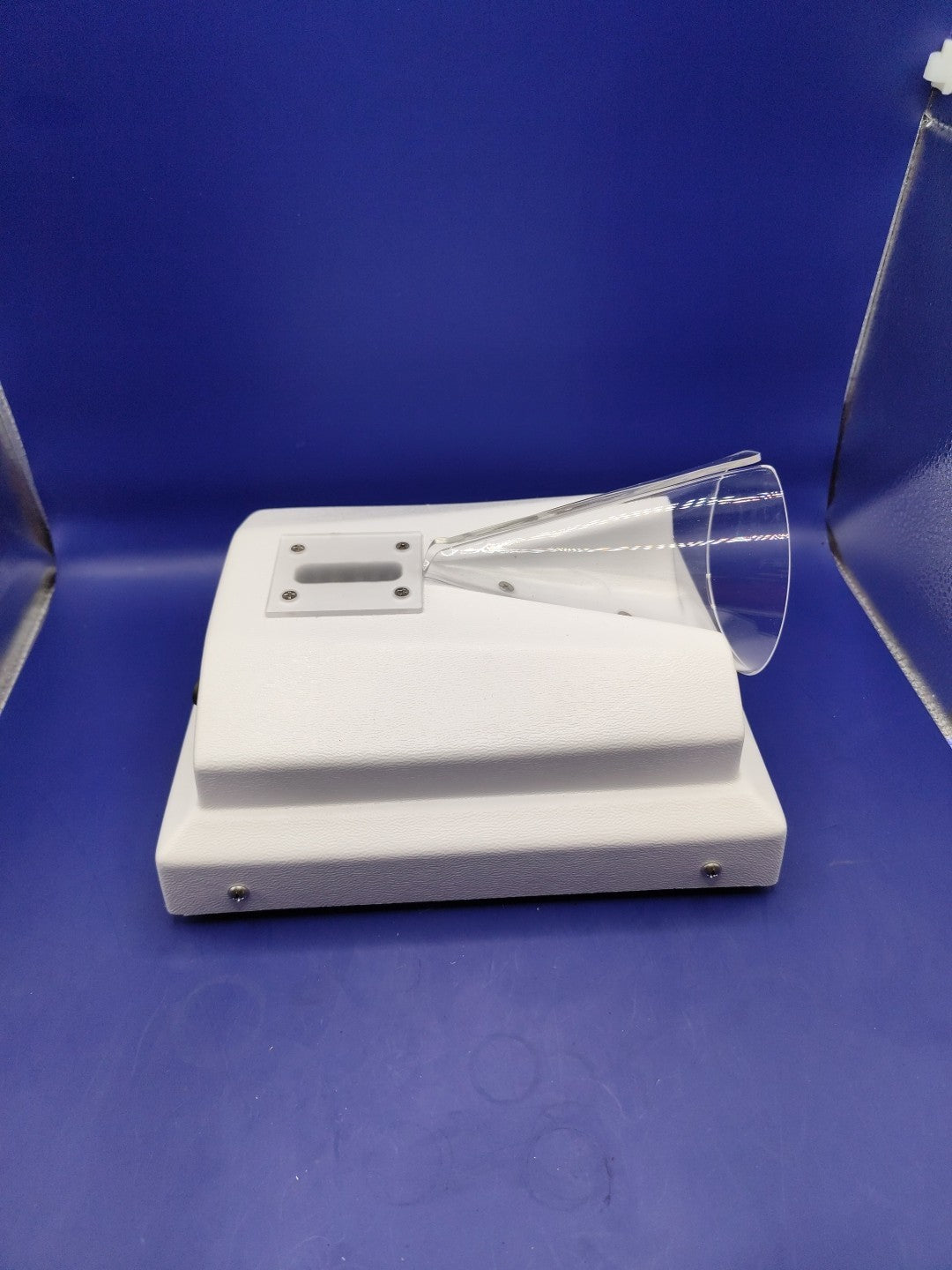 562-IRCIlluminated Tail Injection Cone Plas Labs