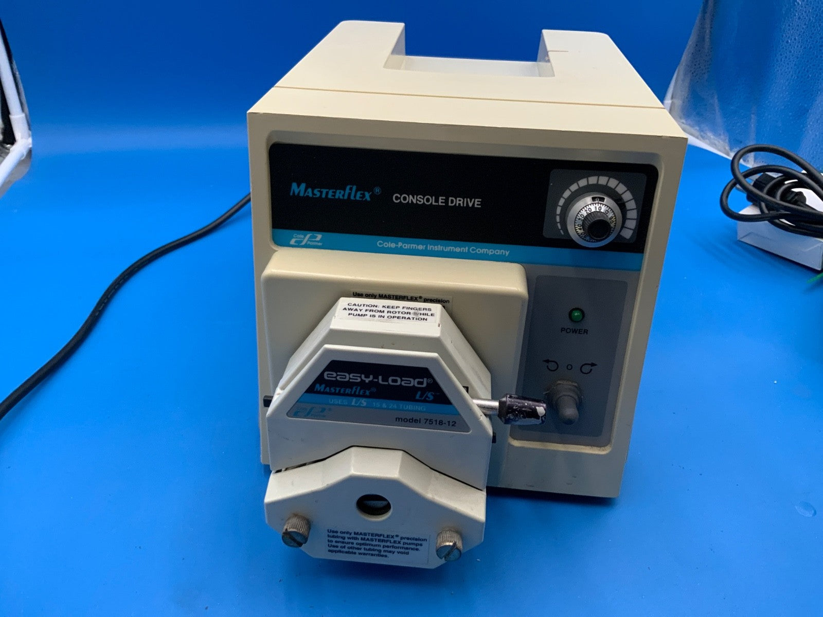 Masterflex Console Drive with EasyLoad L/S head Fixed Speed 7521-40