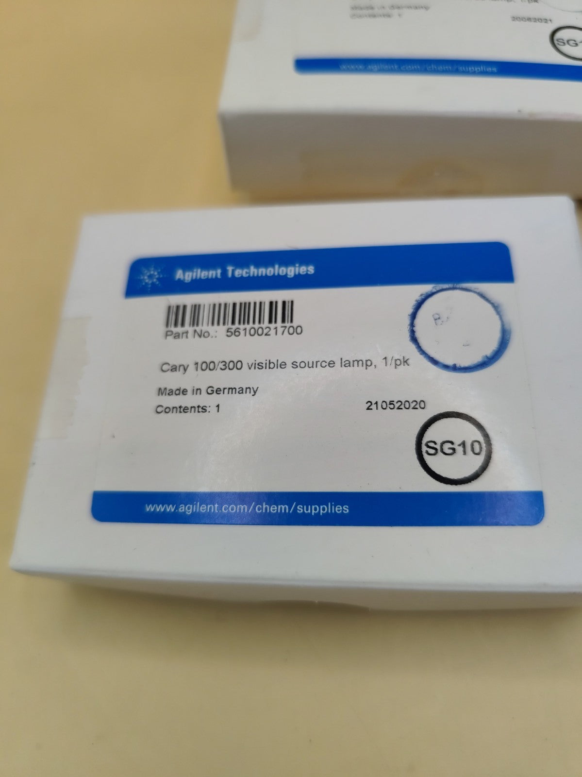 Agilent 5610021700 Visible Source Lamp Cary 100/300 UV-Vis Open Box OEM