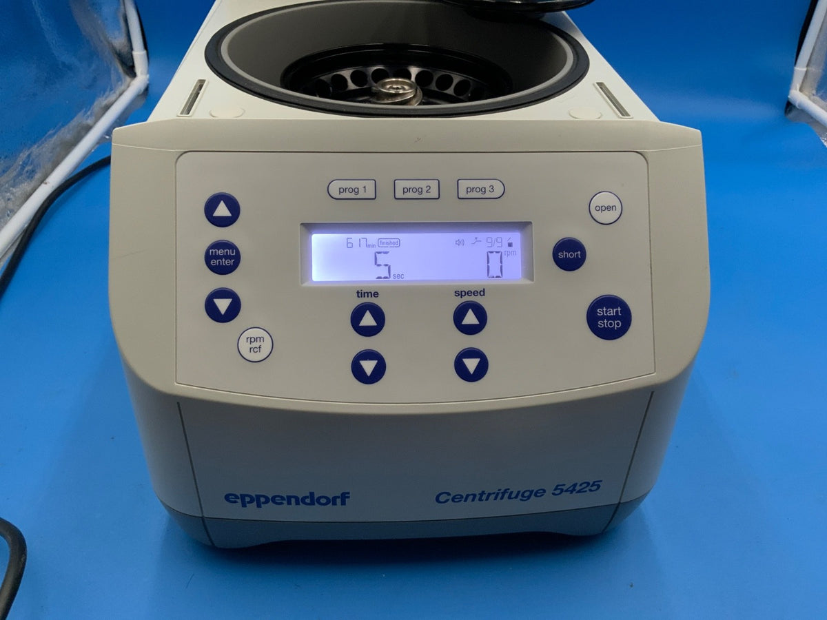 Eppendorf 5425 Centrifuge with FA-24X2 Rotor See Video Warranty