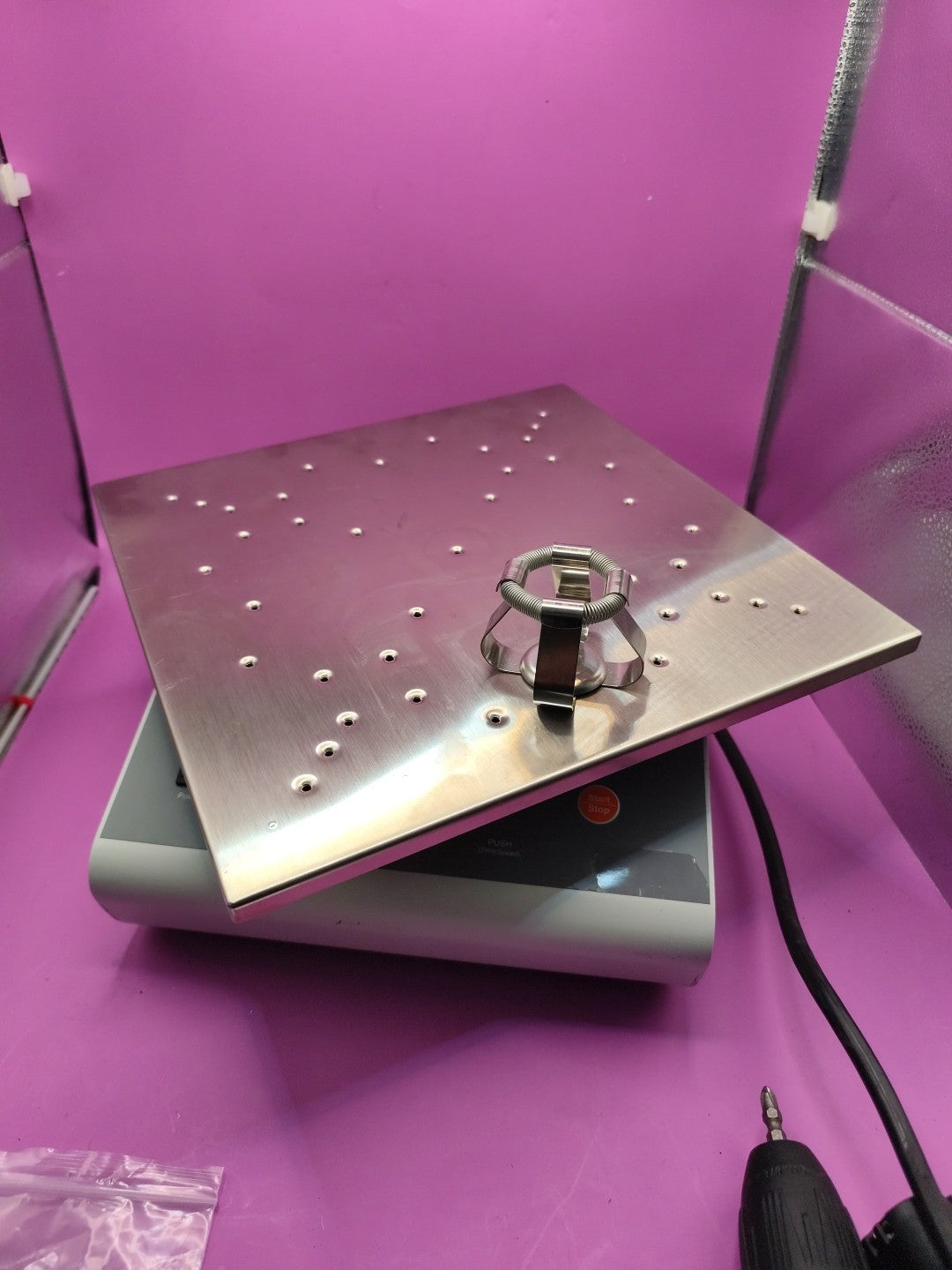 Corning LSE orbital shaker With Removable Top
