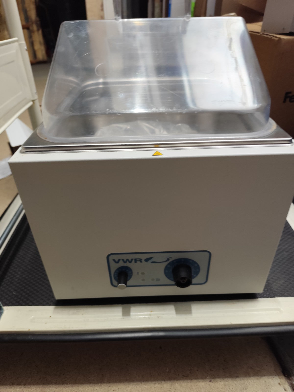 VWR 12 L Waterbath Water Bath With Metal Beads Bead Bath  89032-202 Warranty 