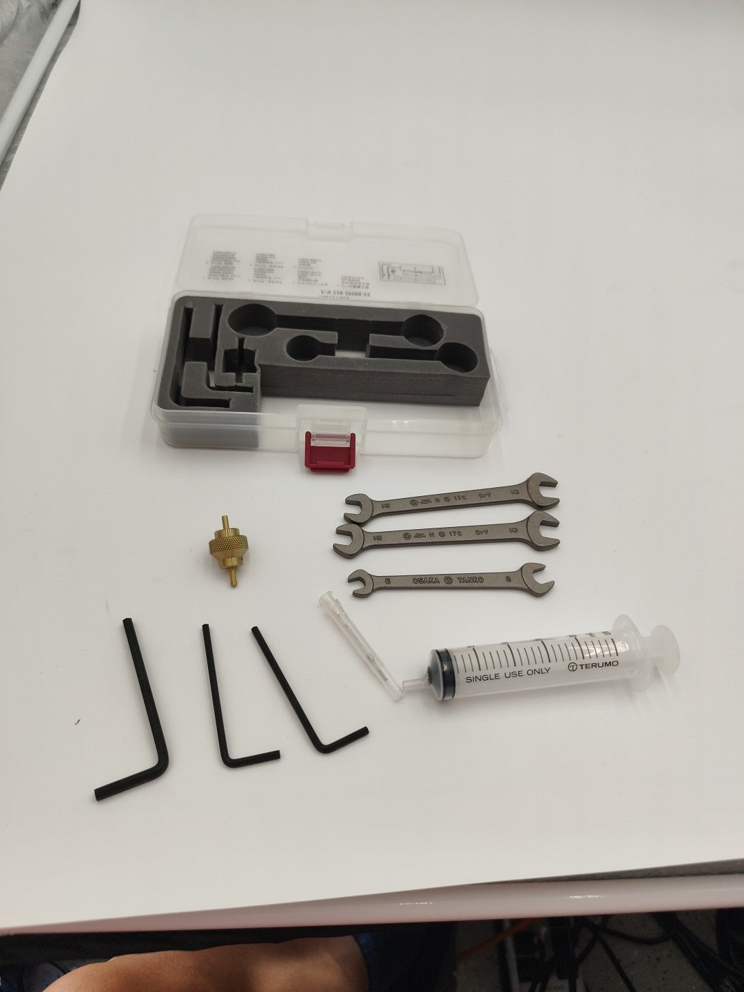 Shimadzu 228-39988-43 Tool Kit