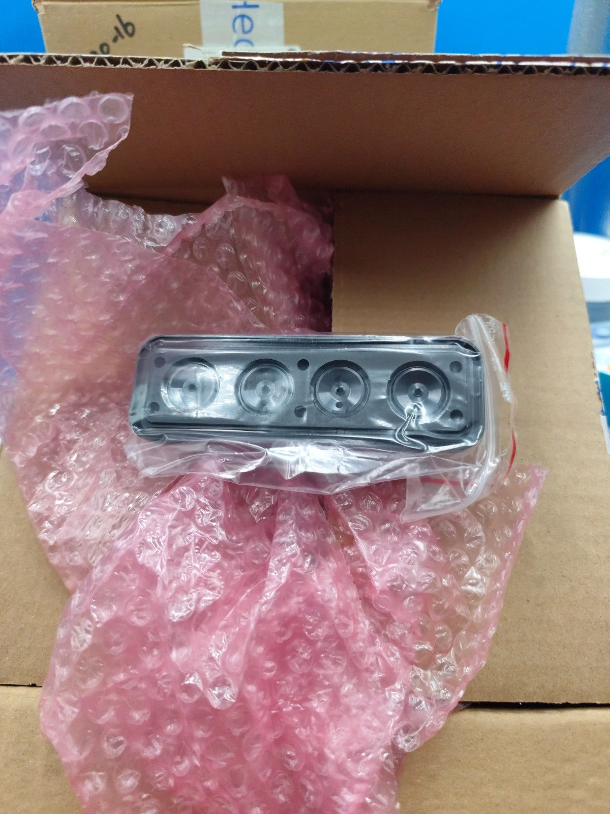 conn. block v1 GE 18-1169-01