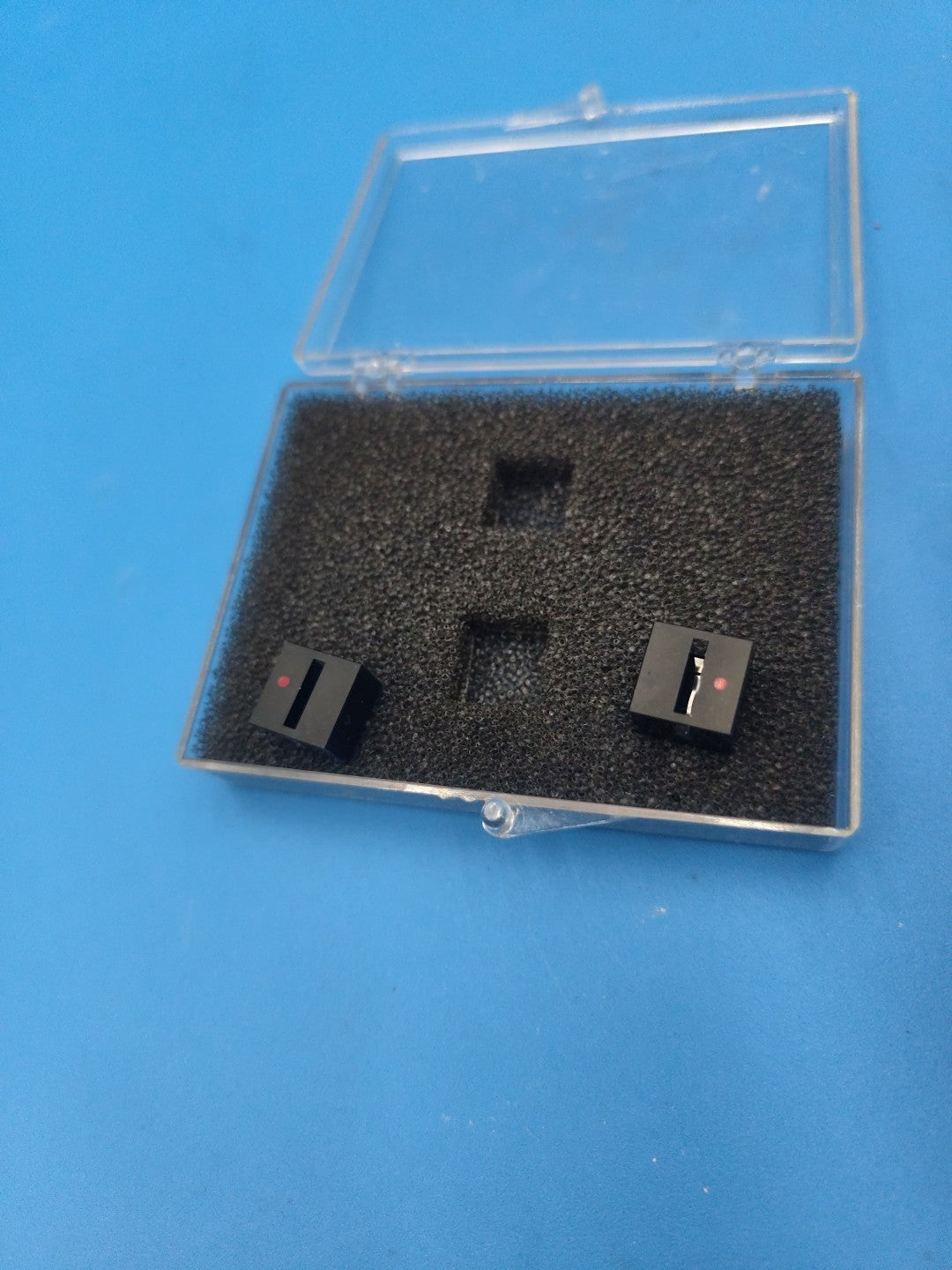 Small Volume Cuvette Pair Of 2 In Box .