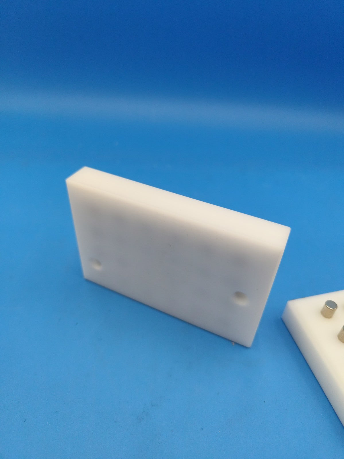 * Thermo Fisher/Invitrogen AM10027 Magnetic Stand-96 Bead Separator