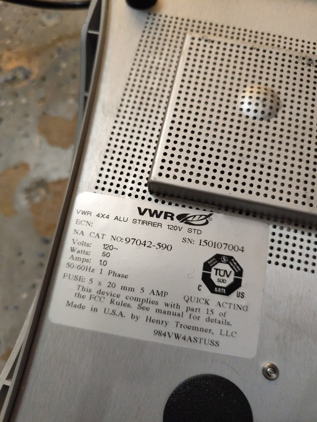 VWR Standard Magnetic Stirrers, 120 V 97042-590 Or 97042-586