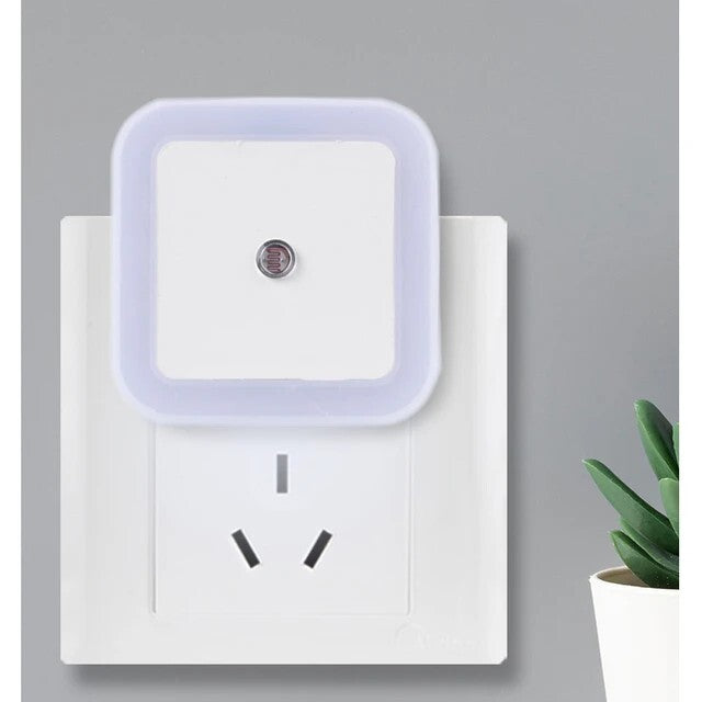 5pcs Little Night Light Sensor Auto On-off Safety Light Energy Saver Plug-in