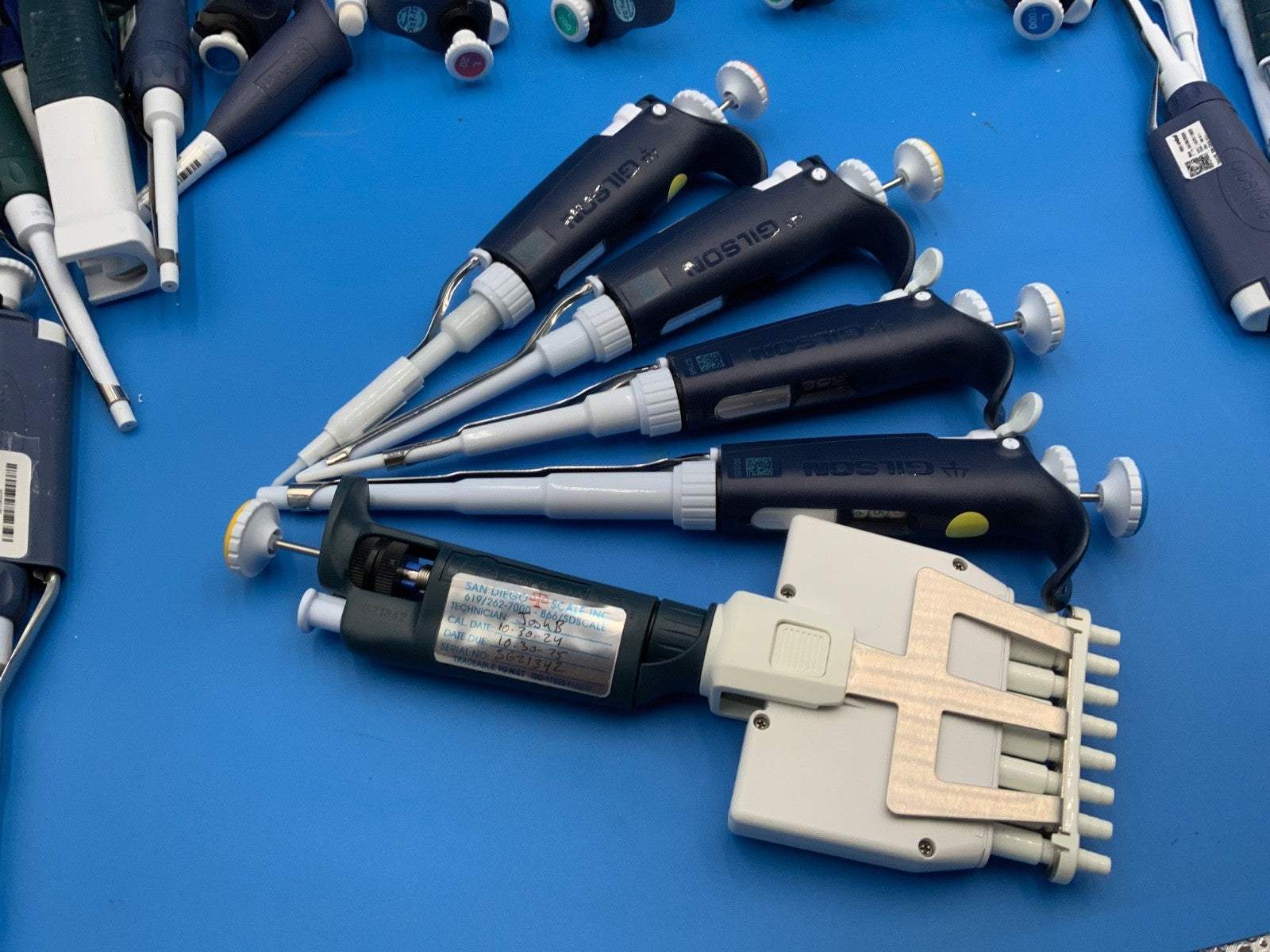 Gilson Pipetman or Equivalent Adjustable Single Multi Channel Manual Pipette Set