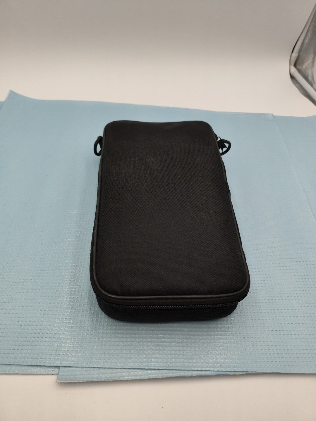 Beckman Coulter PHI410 pH Meter With Solution And Case
