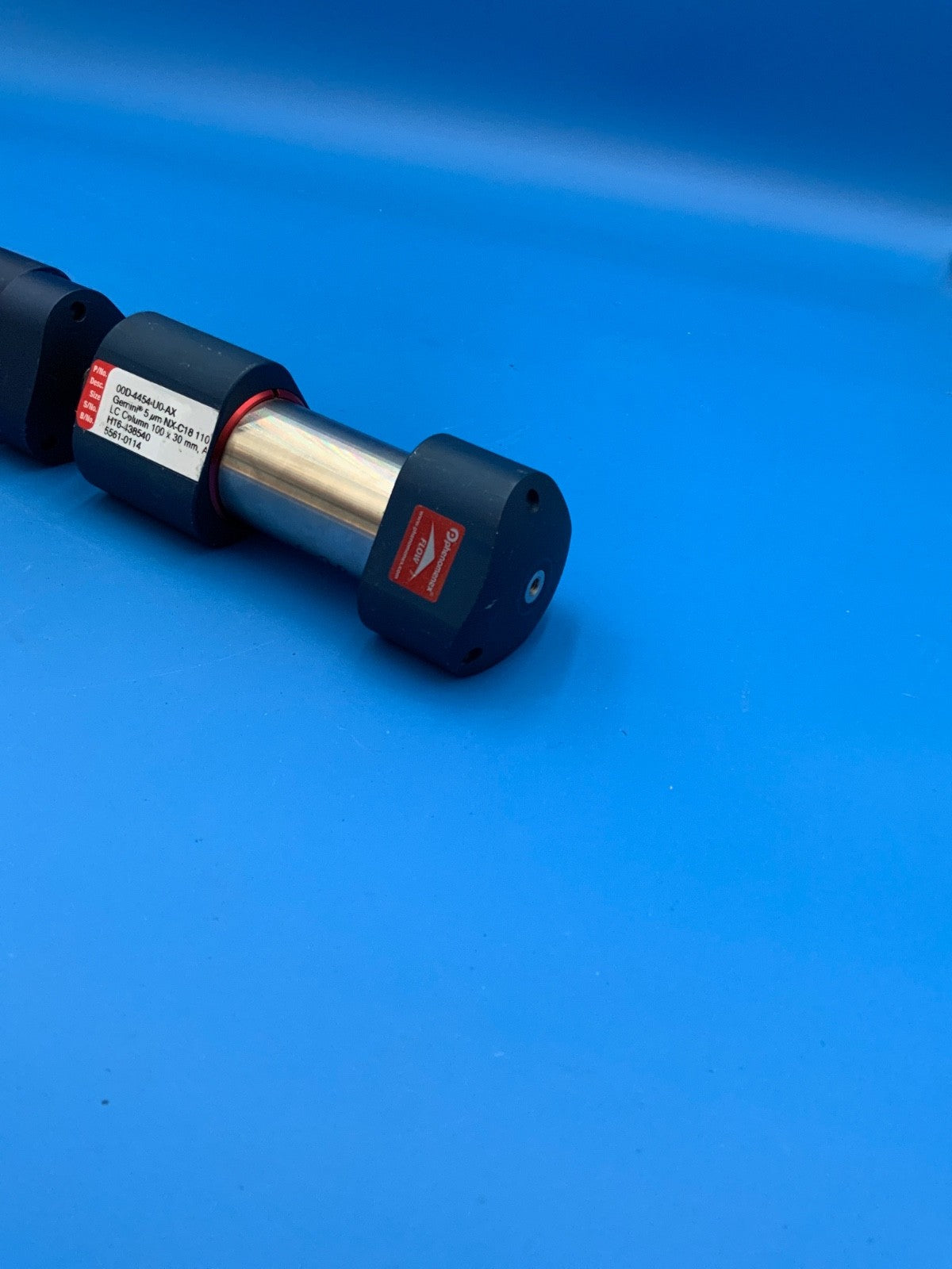 germini 5um NX-C18 LC 100x30mm with SecurityGuard PREP Cartridge Holder