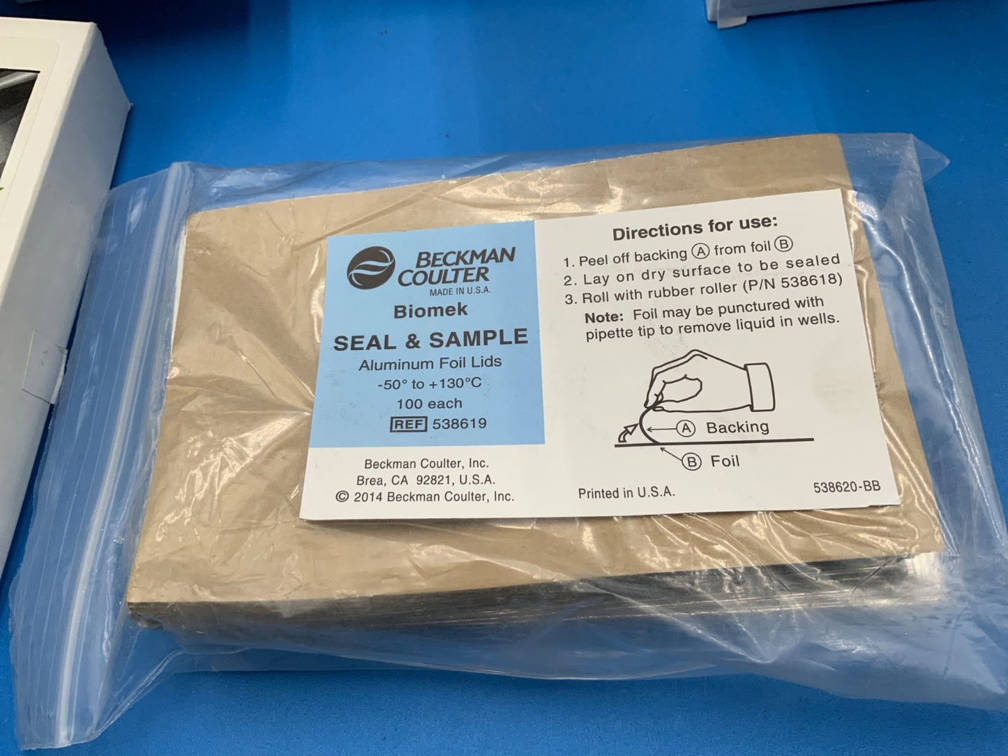 Laboratory Sealing film for 96 well plate Foil clear VWR Beckman PerkinElmer etc