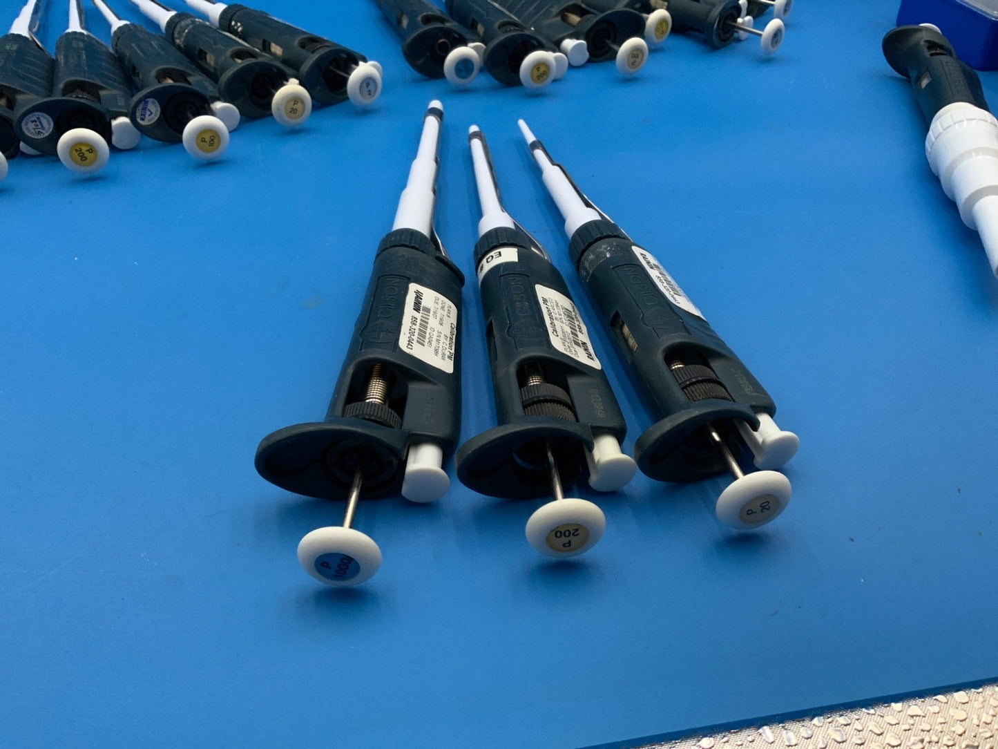 Gilson Pipetman or Equivalent Adjustable Single Multi Channel Manual Pipette Set